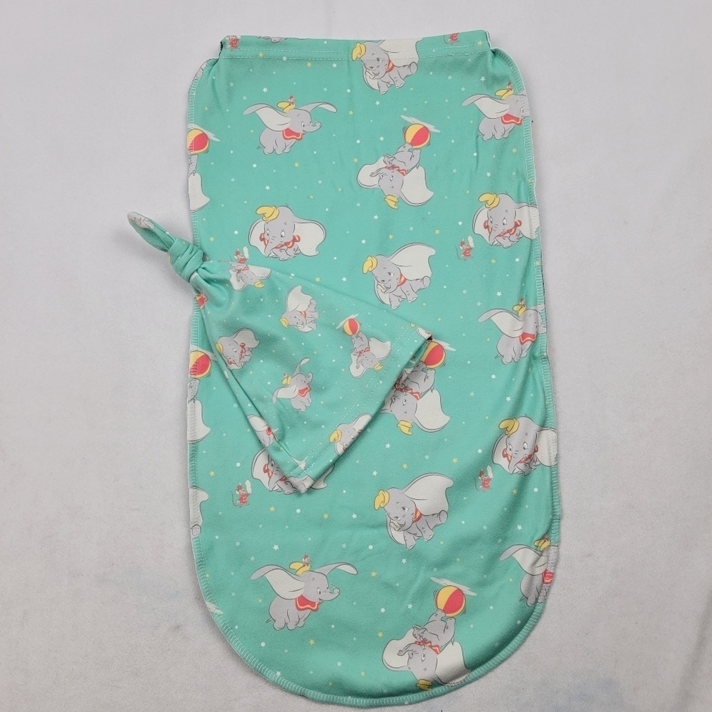NWOT Disney Dumbo newborn sack and matching‎ hat photo prop